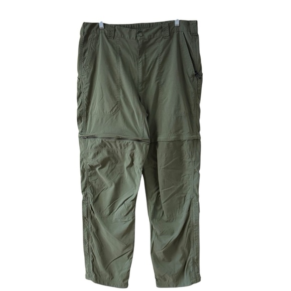 L.L. Bean Convertible Cargo Pants Shorts Size 36 Green OAMA3 Gorpcore Outdoors - Picture 1 of 12